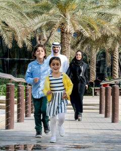 Traveling with Family in Dubai? Here’s Why You Should Opt for a Luxury Vehicle